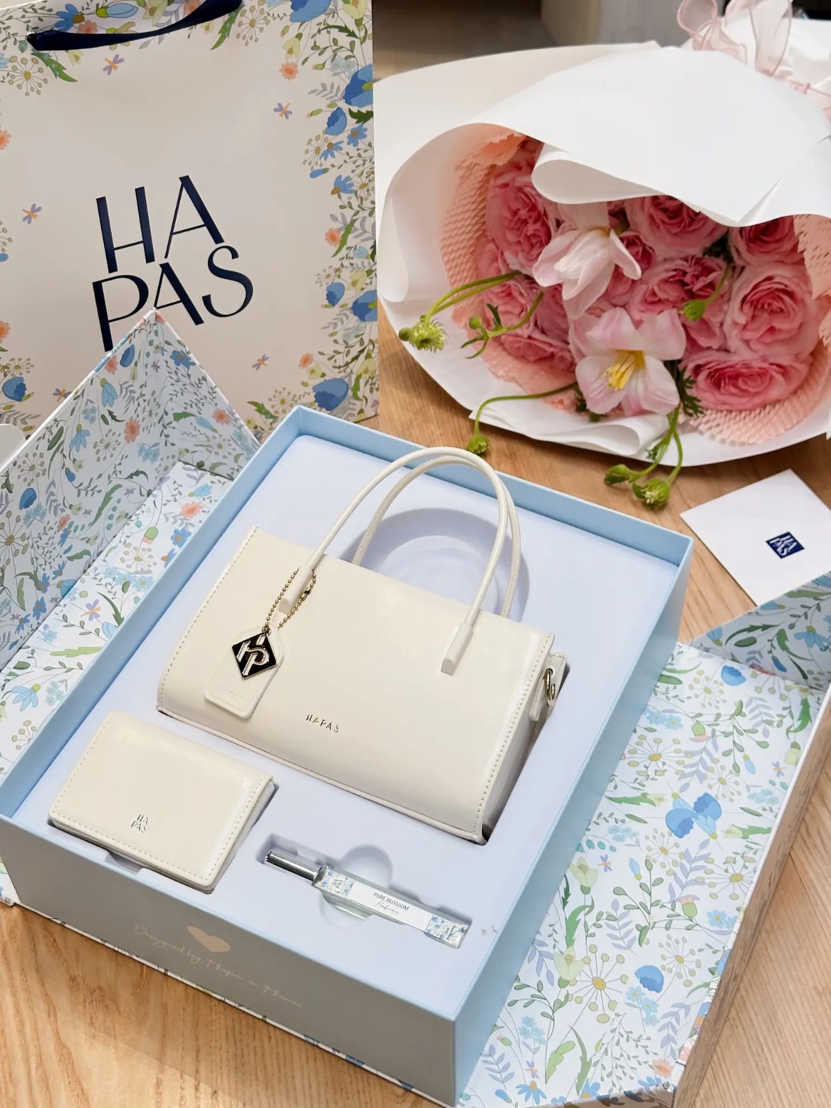Thanh lý Pass set quà tặng HAPAS newtag màu xanh dương - ảnh 2
