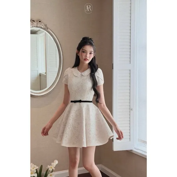Pass Váy Ngắn Ara Store New - Size M