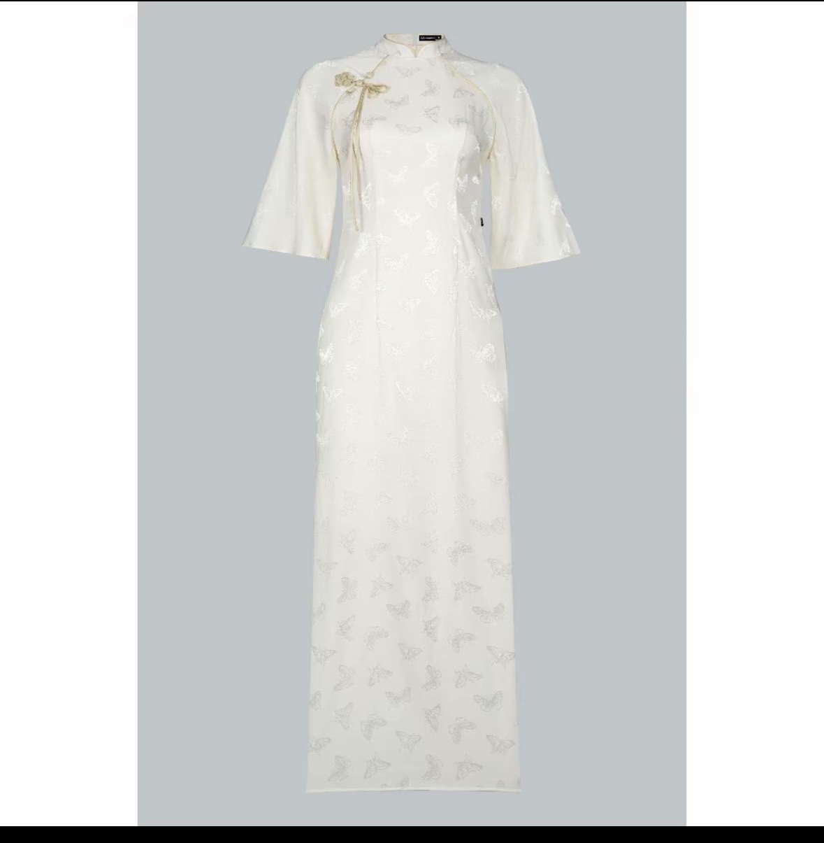 Thanh lý Pass Áo Dài JM Dress Cách Tân Trắng Họa Tiết Bướm Dáng Tay Lỡ - ảnh 1
