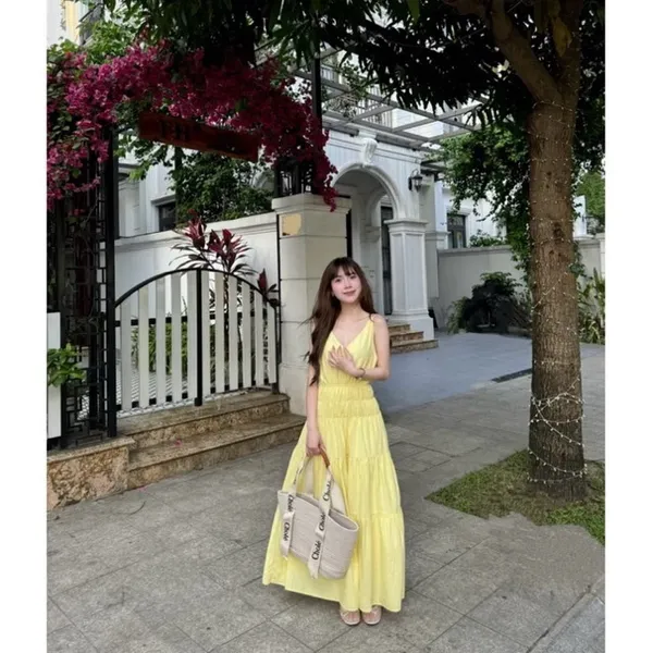 Pass váy 2 dây maxi vàng dáng dài hai dây xếp tầng nhẹ nhàng