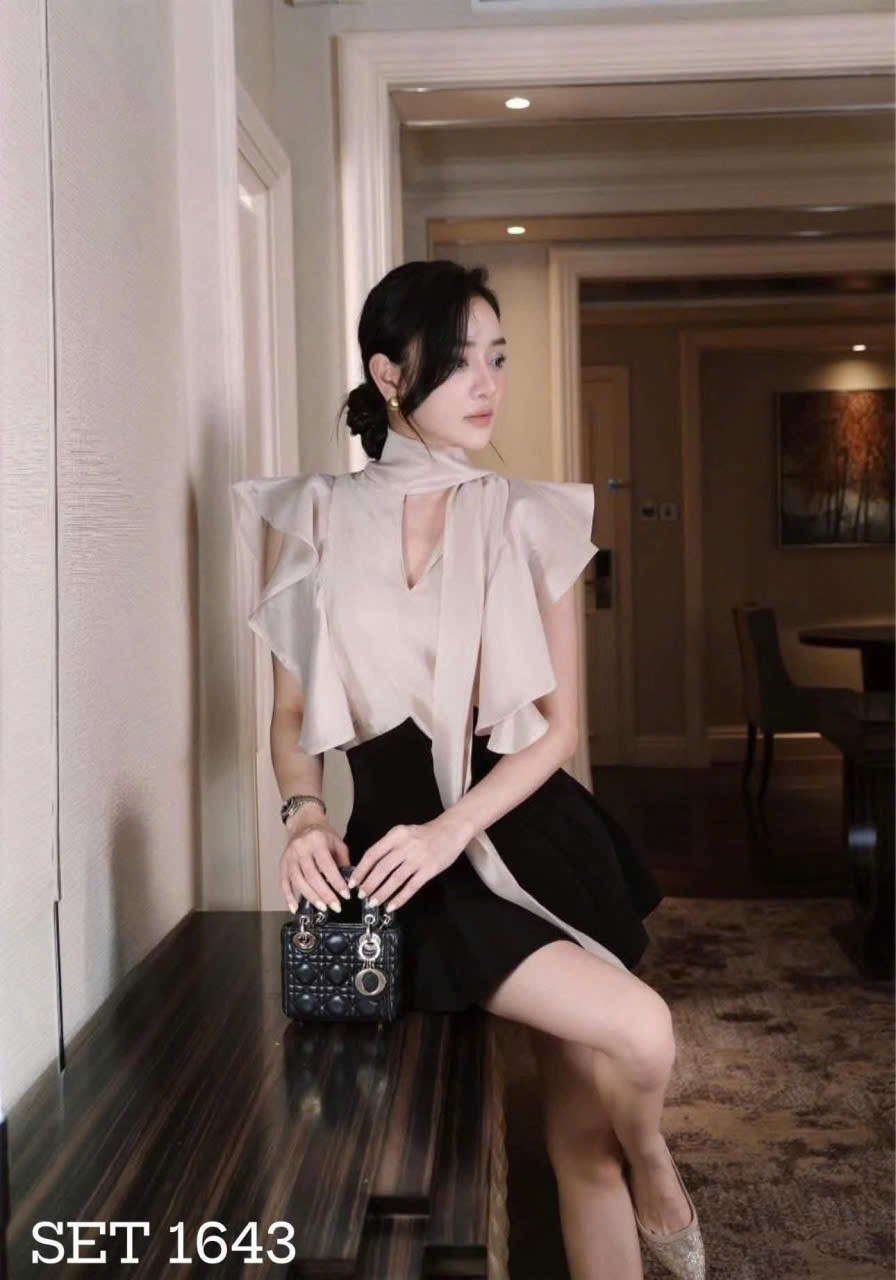 Thanh lý Pass set áo bèo nhún phối chân váy đen sang trọng - ChouChou - ảnh 2