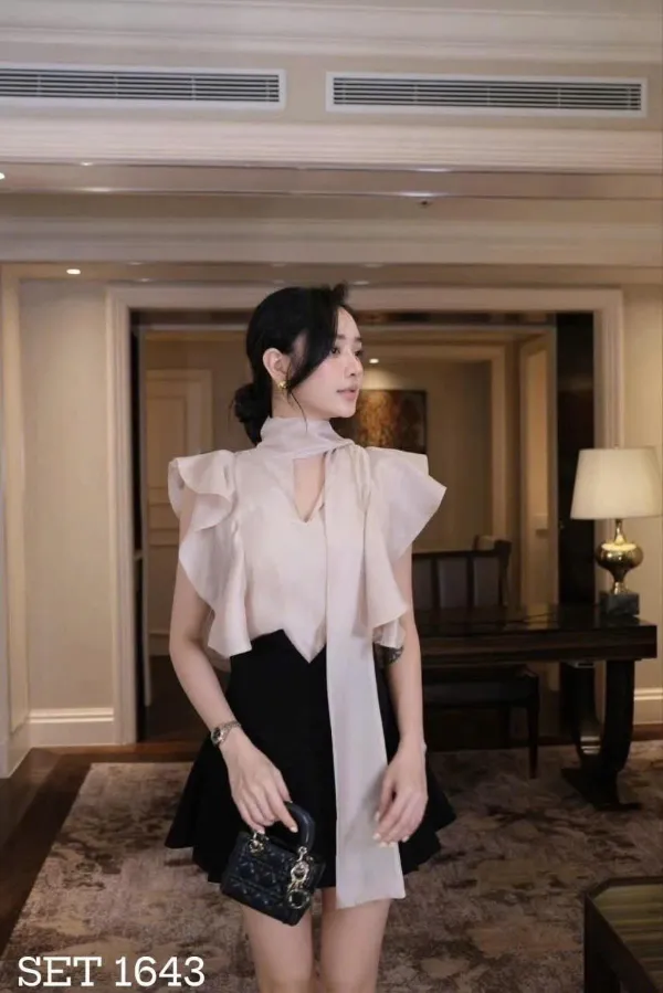 Thanh lý Pass set áo bèo nhún phối chân váy đen sang trọng - ChouChou - ảnh nhỏ 3