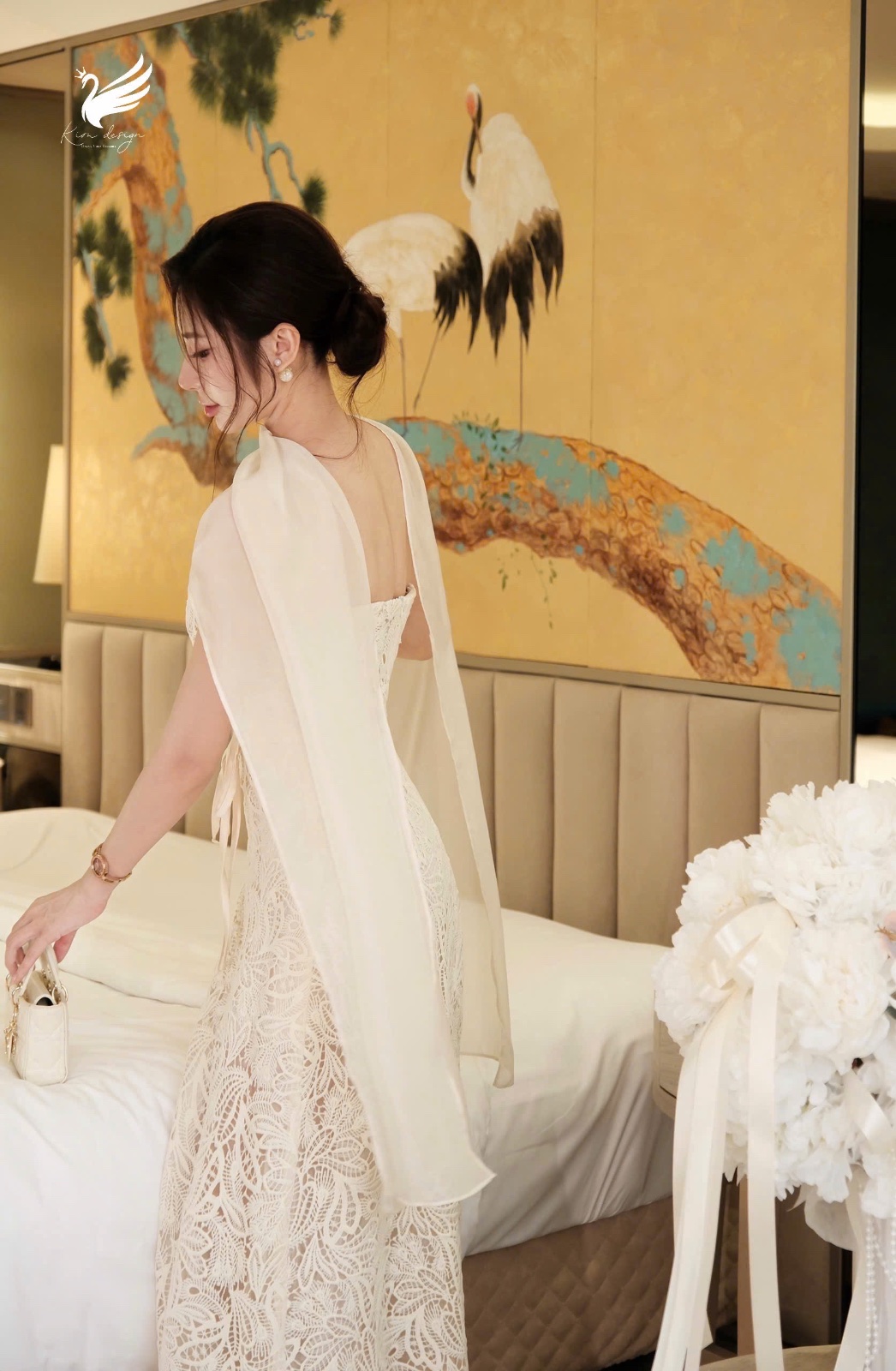 Thanh lý Pass váy Khâu ren trắng dáng dài kèm khăn choàng sang trọng  Size S - ảnh 4