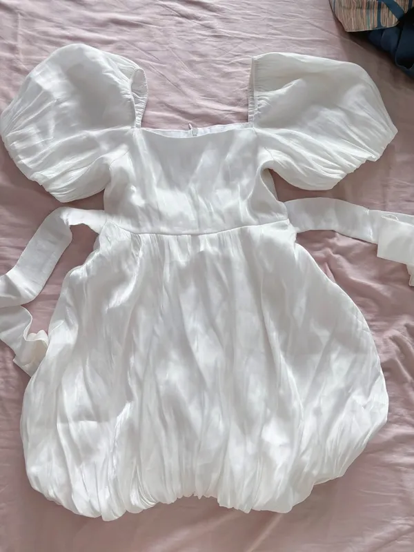Pass đầm babydoll Dottie tay phồng