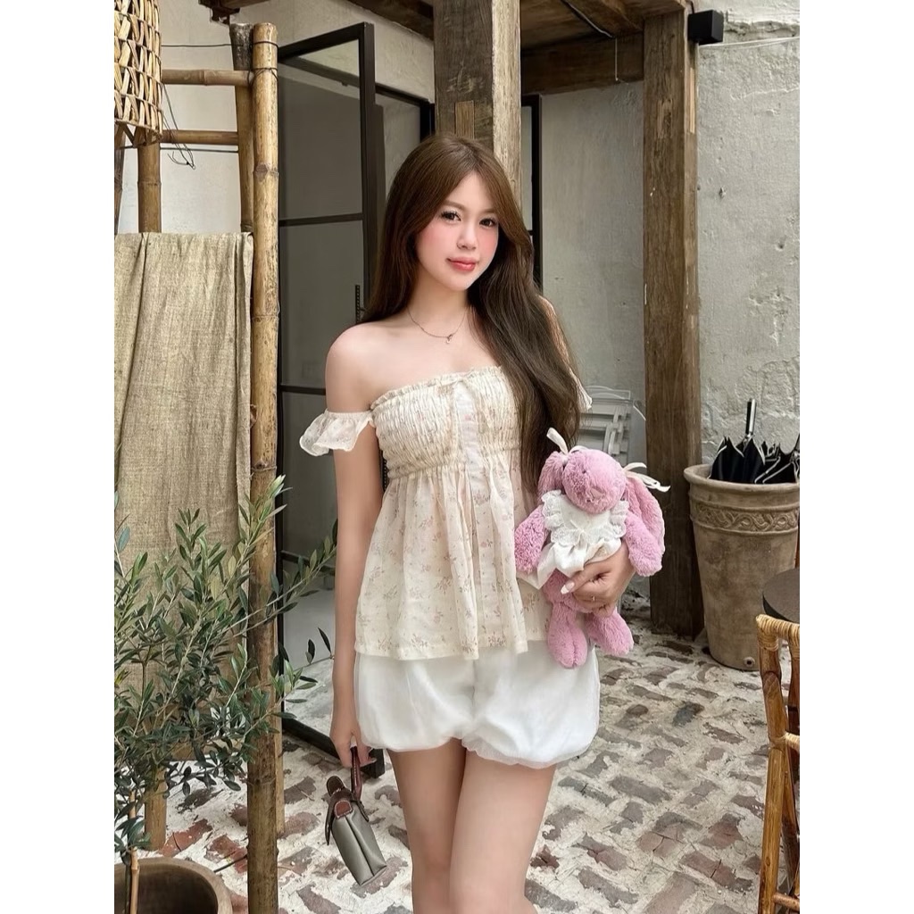 Thanh lý Pass Áo trễ vai Areum bo chun xuyên thấu hoạ tiết hoa nhí - ảnh 2