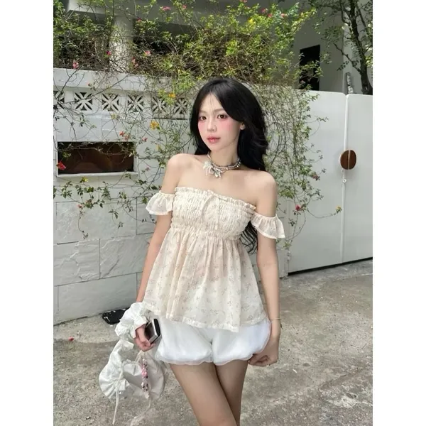 Pass Áo trễ vai Areum bo chun xuyên thấu hoạ tiết hoa nhí