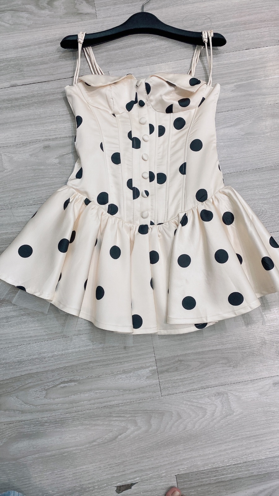 Thanh lý Pass new đầm ngắn 2 dây Lọ Lem chấm bi tròn size M - ảnh 2