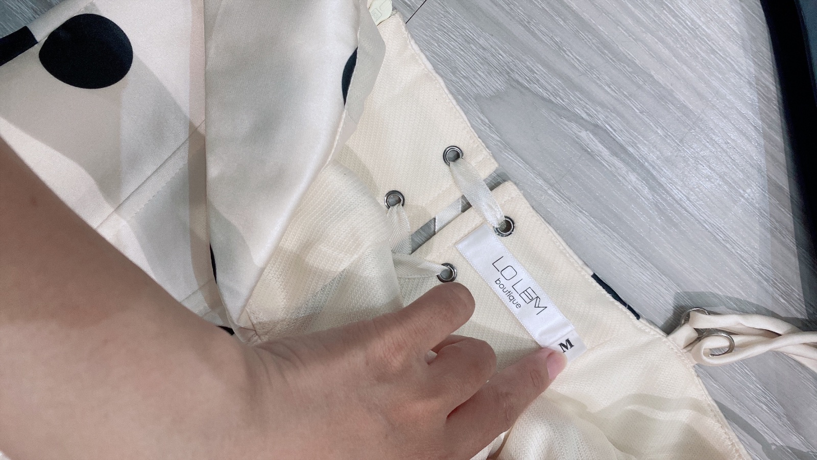 Thanh lý Pass new đầm ngắn 2 dây Lọ Lem chấm bi tròn size M - ảnh 4