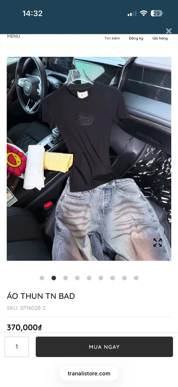 Pass áo thun Trân Ali ôm body màu đen basic 