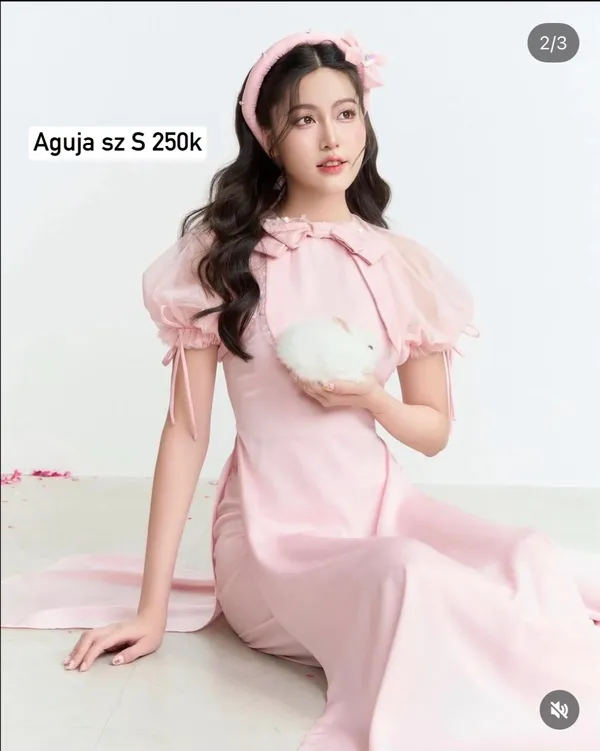 Pass set áo dài Aguja màu hồng tay ngắn bồng