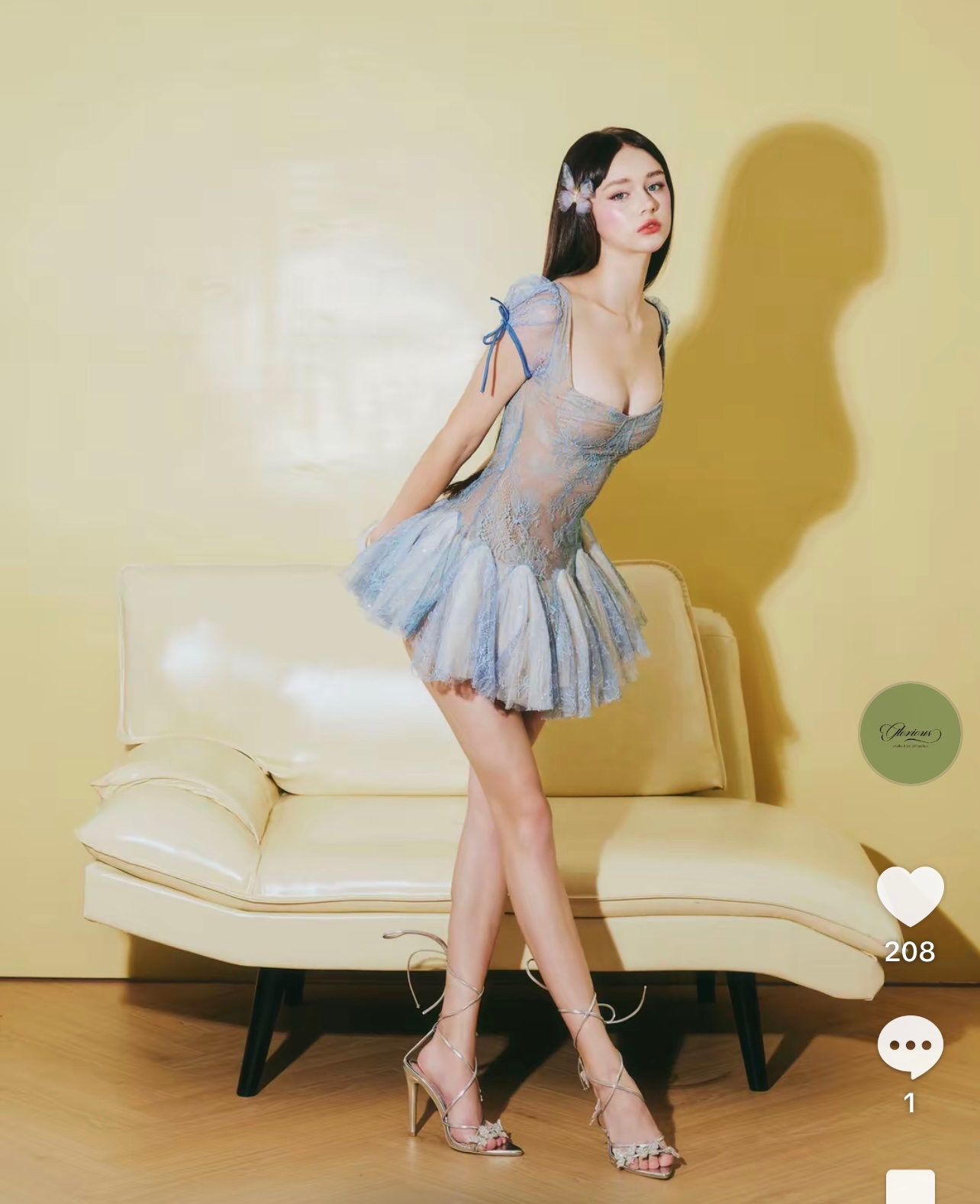 Thanh lý Pass váy ngắn ren xanh dáng xòe Glorious - ảnh 2
