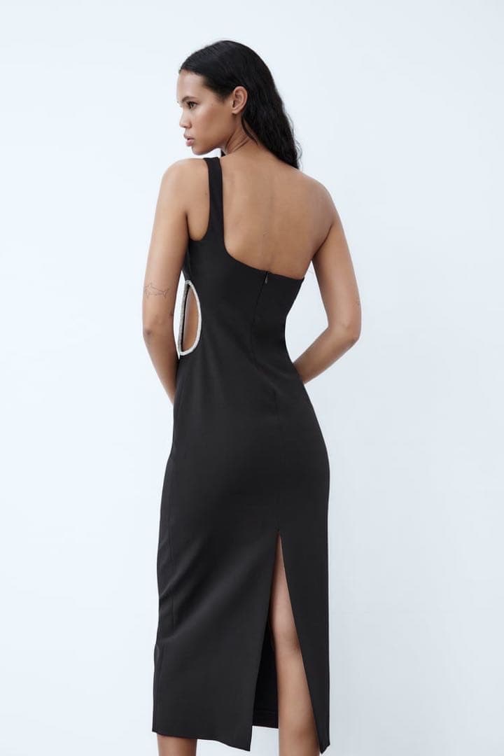 Thanh lý Pass Váy Zara Đen Authentic Lệch Vai Cut-out Đính Đá - ảnh 4
