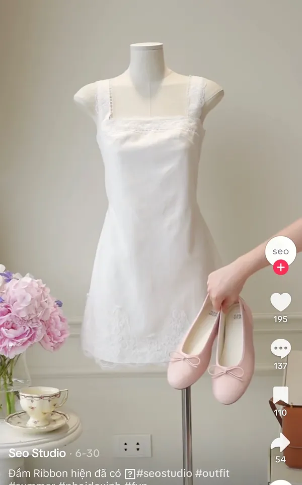 Pass váy dáng suông phối ren tiểu thư nhẹ nhàng Seo Studio