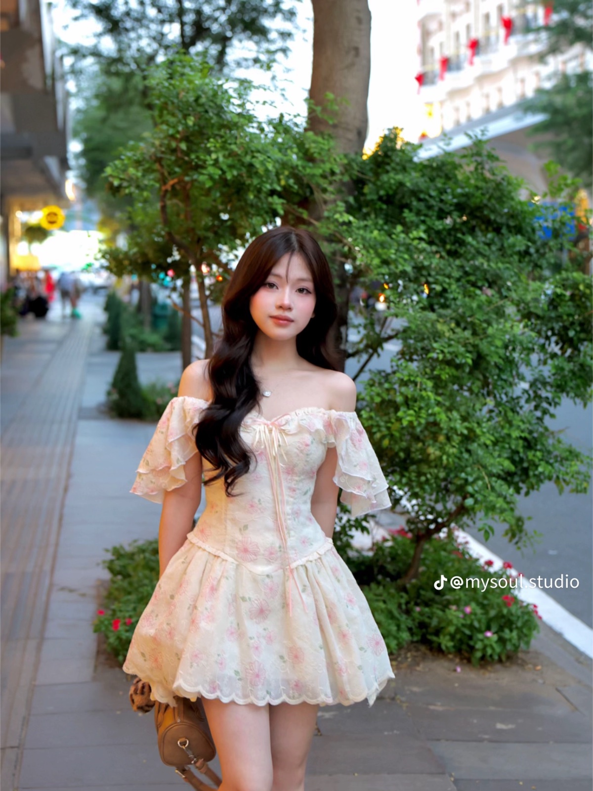 Thanh lý Pass váy My Seoul trễ vai dáng xòe tone kem họa tiết hoa nhí tiểu thư - ảnh 2