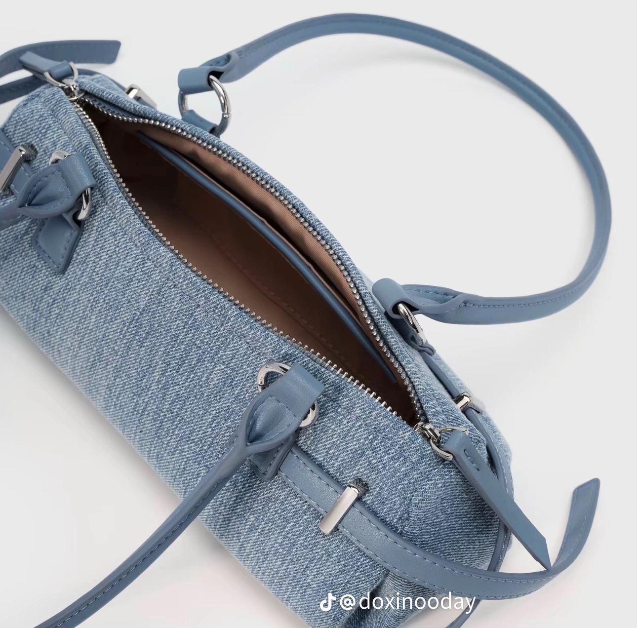 Thanh lý Pass túi HAPAS dáng trụ màu xanh denim trẻ trung - ảnh 4