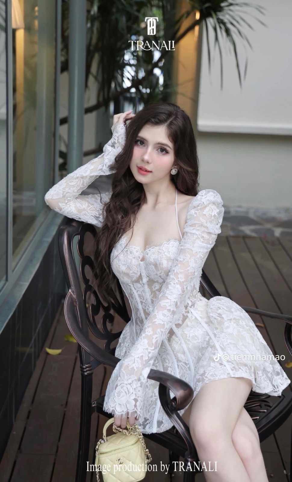 Thanh lý Pass đầm ren ngắn Trân Ali trắng cổ vuông tay dài - ảnh 3