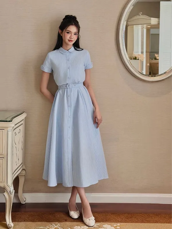 Pass váy sơ mi xanh tiểu thư kèm đai eo của Ara Store