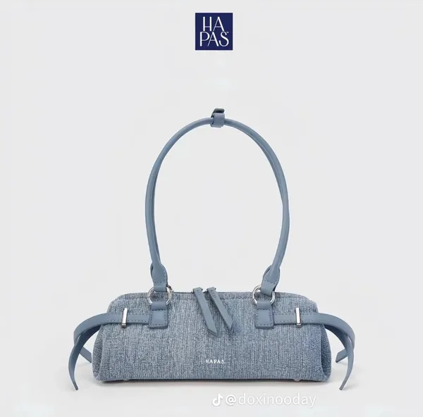 Pass túi HAPAS dáng trụ màu xanh denim trẻ trung