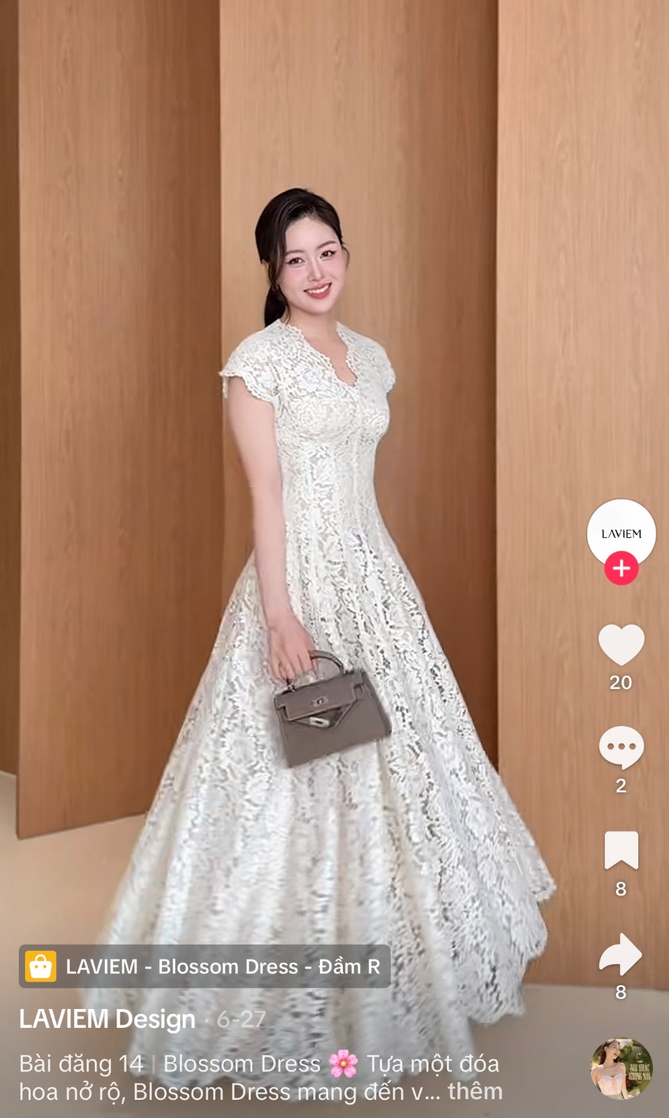 Thanh lý Pass váy ren dáng dài tay ngắn màu kem LAVIEM - ảnh 1