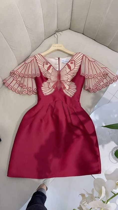 Thanh lý Pass váy ngắn màu đỏ Roseedematin size S  - ảnh 2