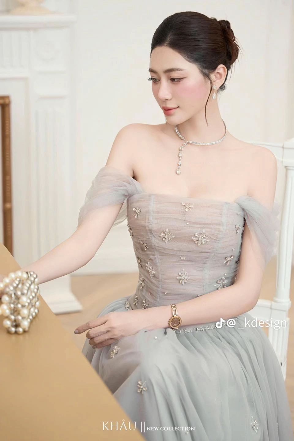 Thanh lý Pass váy Khâu trễ vai màu xám ghi đính hoa sang trọng - ảnh 3
