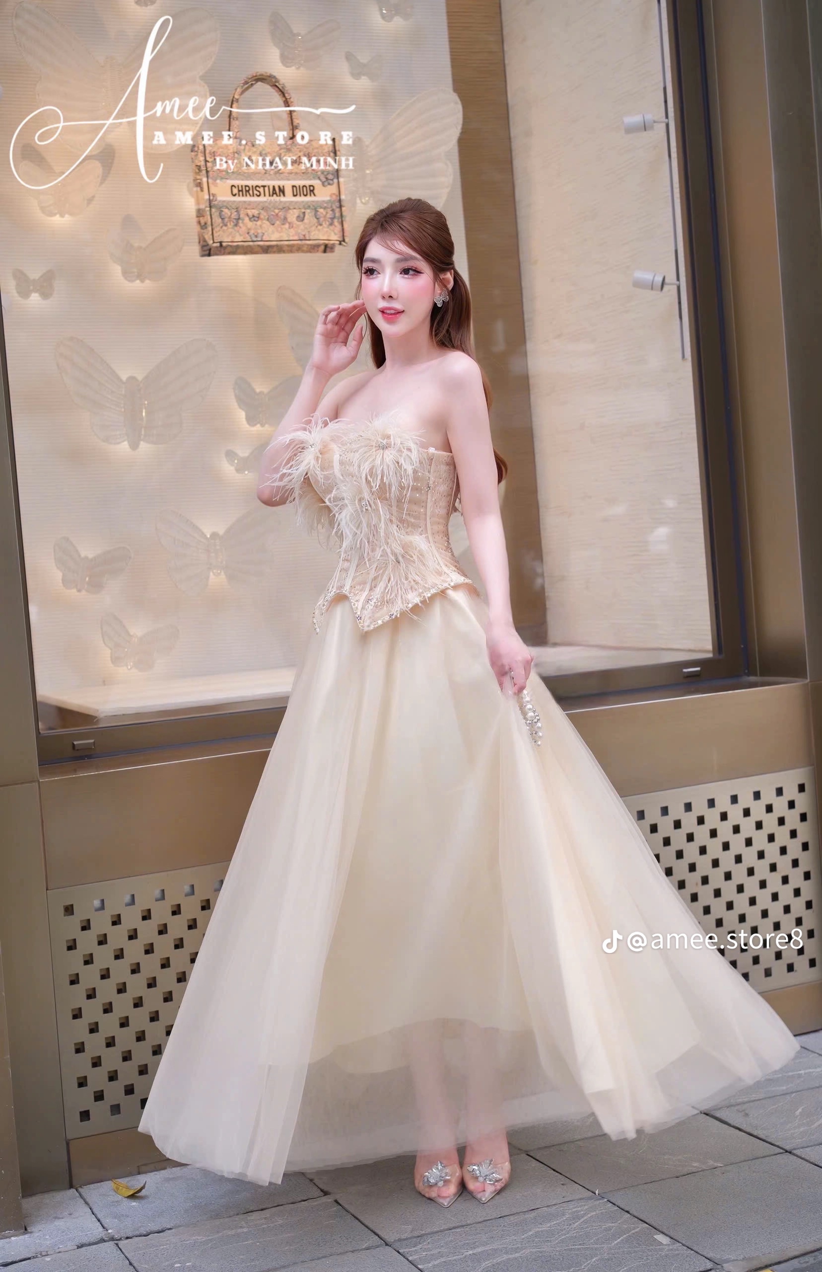 Thanh lý Pass set váy Lan Lan’s design cúp ngực phối lông vũ sang trọng - ảnh 2