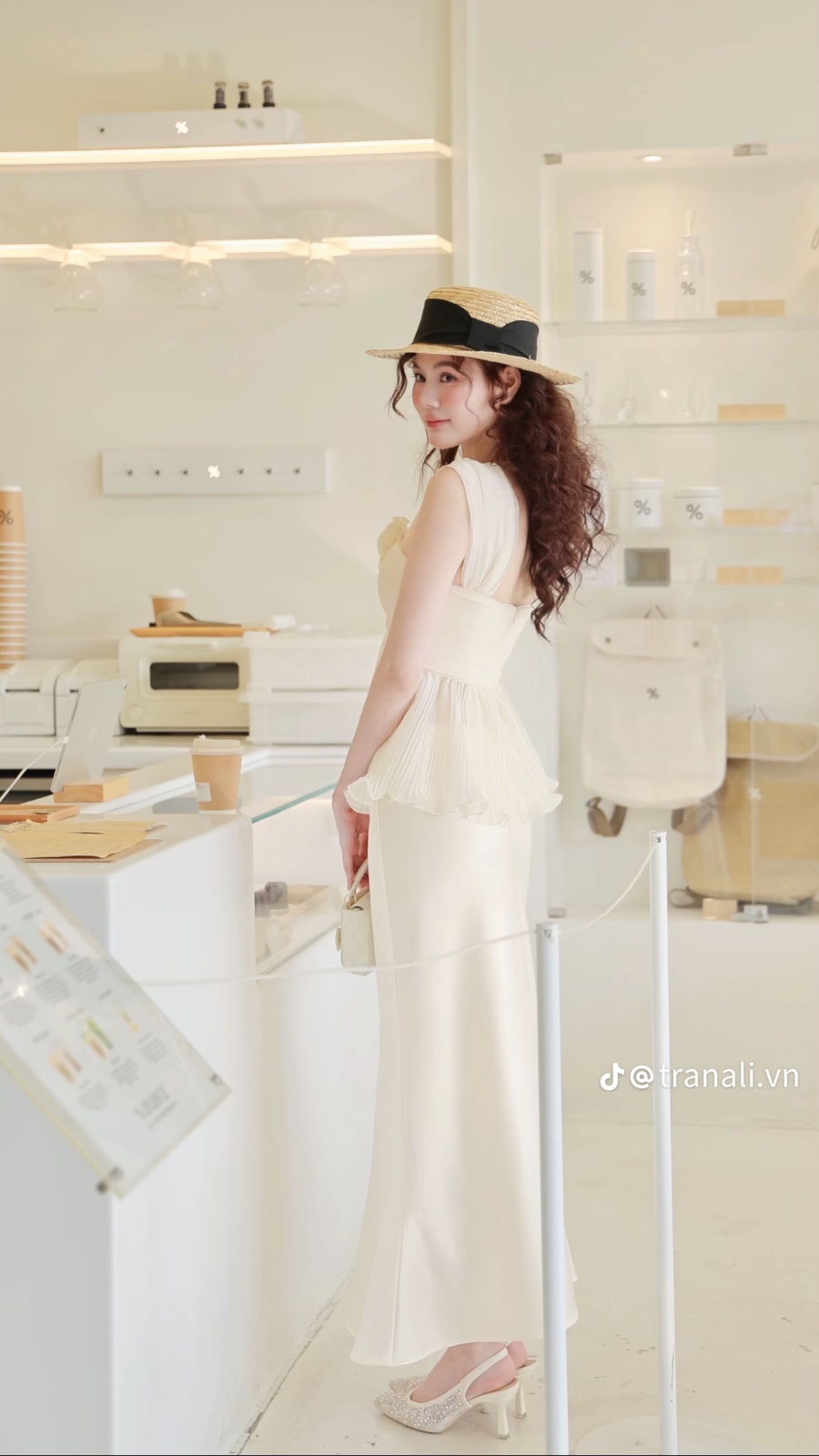Thanh lý Pass set Trân Ali áo phối váy dài dáng peplum màu kem - ảnh 2