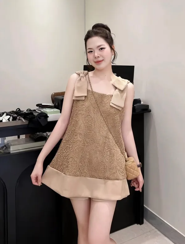 Pass set dáng suông phối nơ vai màu nâu be siêu yêu - ND.Rose