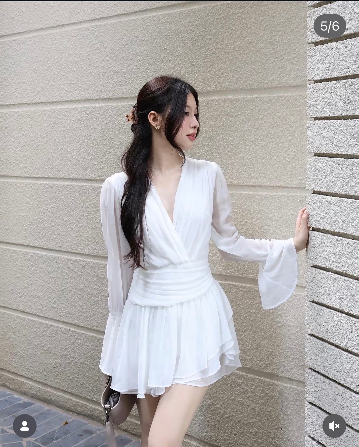 Thanh lý Pass váy trắng Lameiz ngắn tay dài thanh lịch - ảnh 1