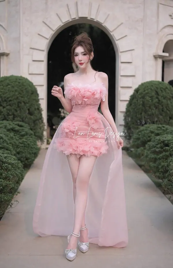 Pass váy cúp ngực hồng dáng ngắn phối tà dài siêu đẹp Lan Lan's Design 